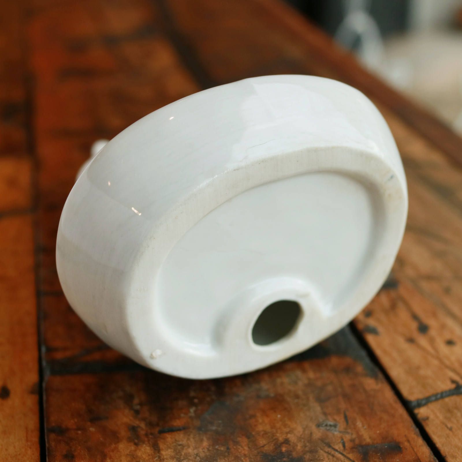 「べニューズ」 ぽっちゃり 磁器製の水着女性 小物入れ フランス 1920s