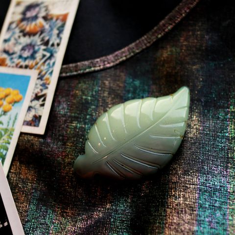 「グラデーション葉っぱ」ブローチ フランス