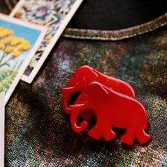 「グラデーションゾウ」ブローチ フランス