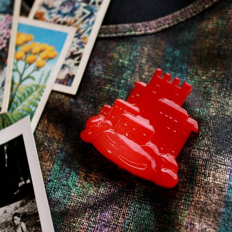 「グラデーション城塞都市」ブローチ フランス