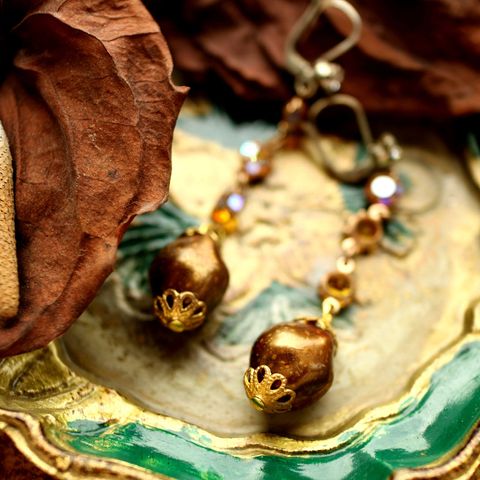 「ブラブラゴールド木の実」ピアス フランス
