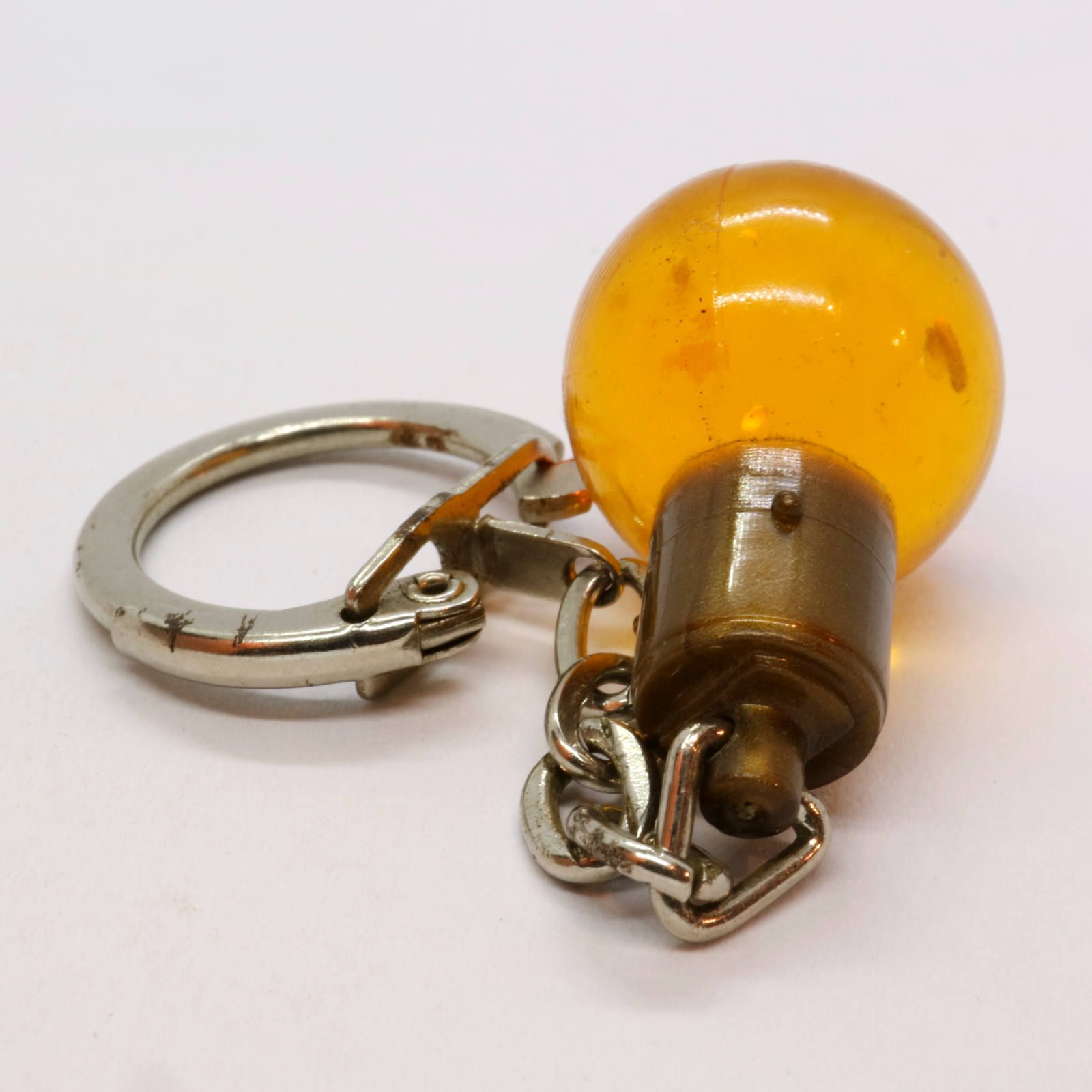 LAMPE NORMA フレンチキーホルダー