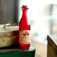 MARGNAT "CHELLIA" マーニャット・チェリア ワイン フレンチキーホルダー