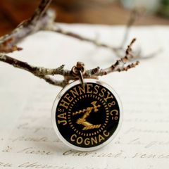 COGNAC HENNESSY ヘネシー ブルボンキーホルダー