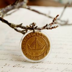 LA CONCORDE ラ・コンコルド 保険会社 ブルボンキーホルダー