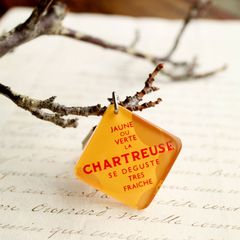 CHARTREUSE リキュール ブルボンキーホルダー
