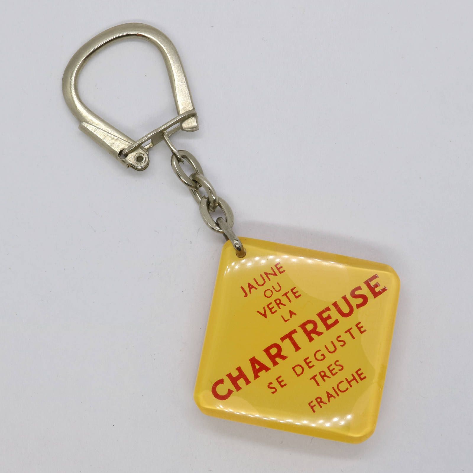 CHARTREUSE リキュール ブルボンキーホルダー