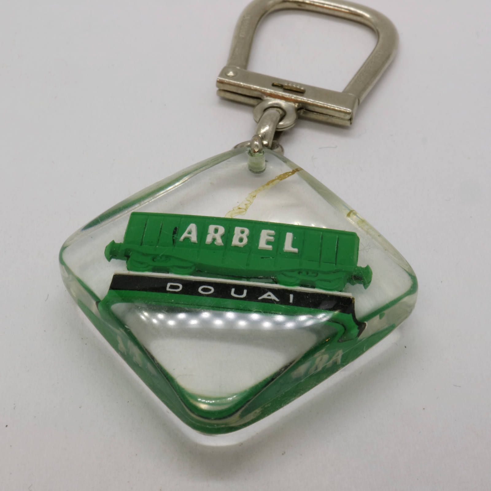 ARBEL DOUAI アルベル ブルボンキーホルダー