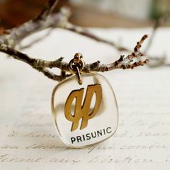 QP PRISUNIC スーパー ブルボンキーホルダー