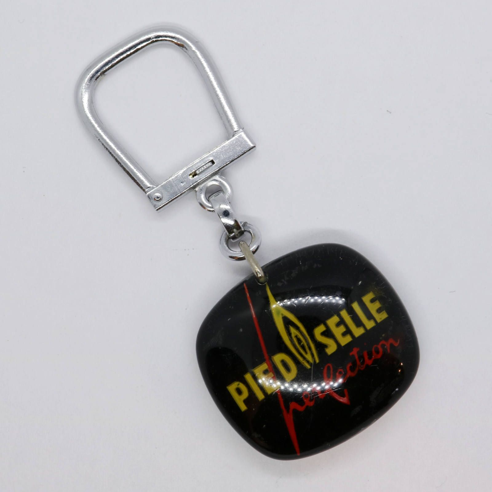 PIED SELLE "Perfection" オーブン サンクリストファー 交通安全お守り ブルボンキーホルダー