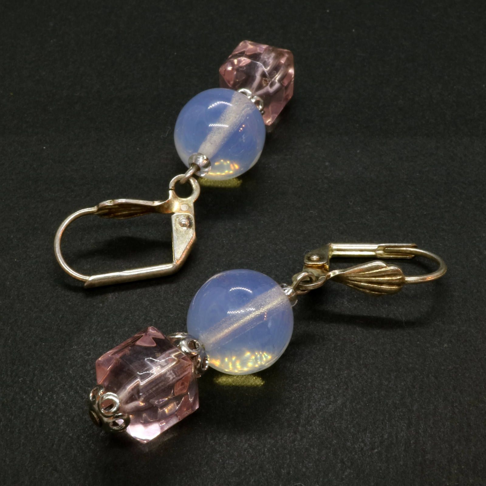 「ブラブラクリアビーズ」ピアス フランス