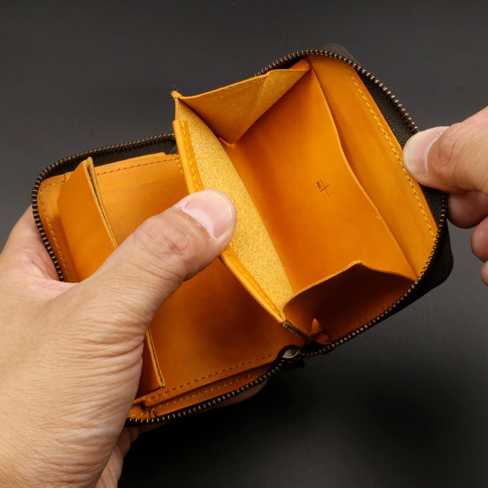 「zonzo」ミニ財布 ナポリ