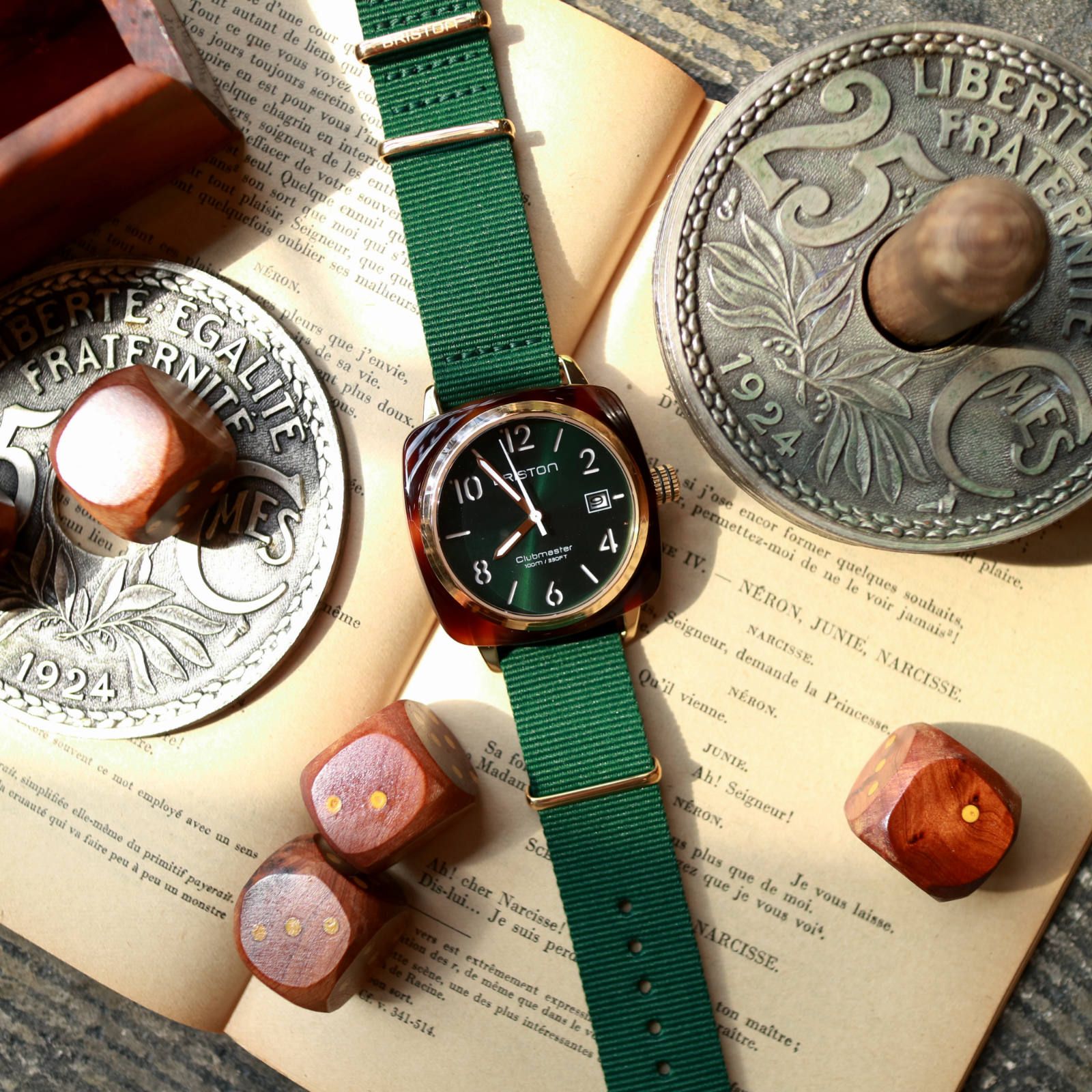 BRISTON - 「CLUBMASTER CLASSIC」 HMS DATE TORTOISE GOLD WATCH