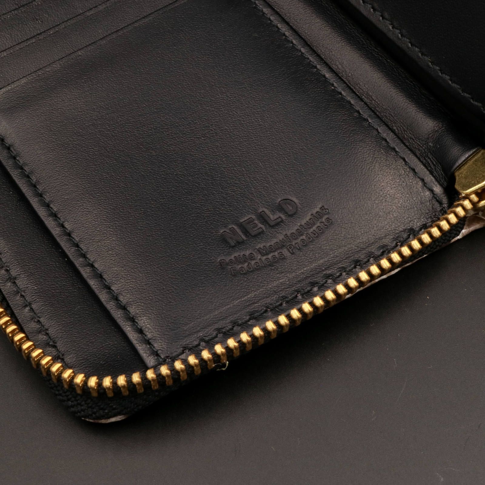 「HEBI」ラウンドミドル財布/ベージュ