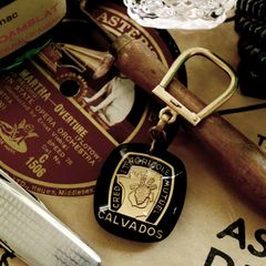 CAM CALVADOS クレディ・アグリコル フランス相互農業信用組合 ブルボンキーホルダー