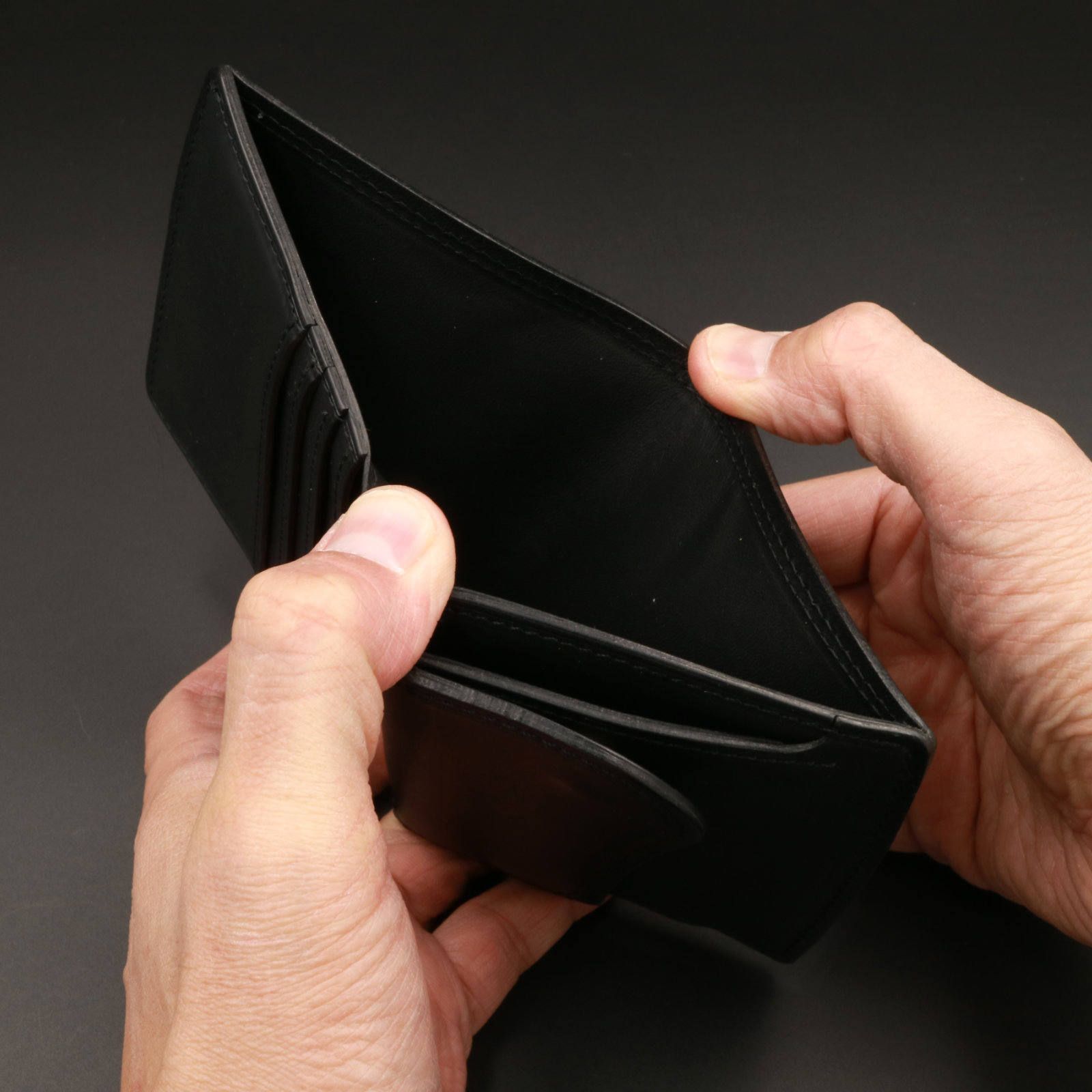 CORBO - 「SLATE」 G.E.Wallets スマートウォレット/ブラック CORBO - 「SLATE」 G.E.Wallets スマートウォレット/ブラック