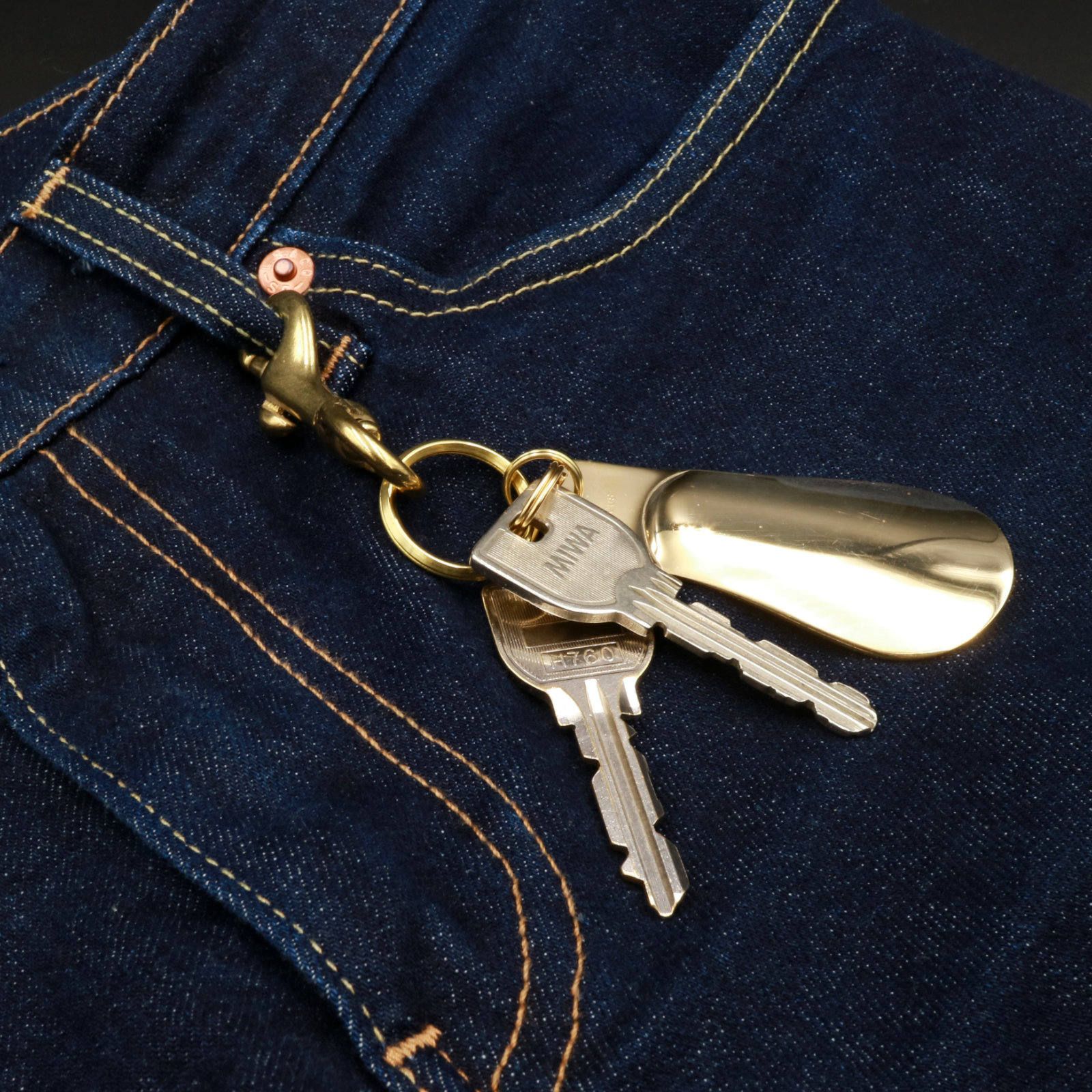 「BRASS SHOE HORN KEY-HOLDER S」シューホーン・キーホルダー 【PICUS】
