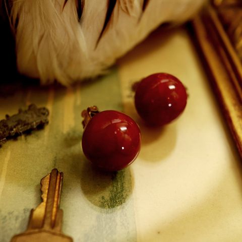 「プラムボウル」イヤリング フランス