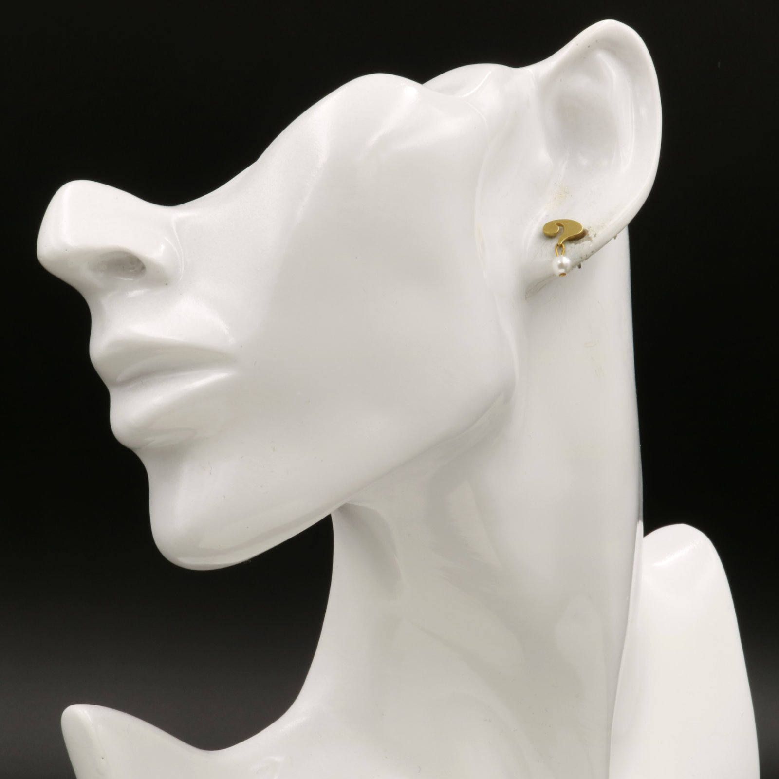 「Question series pierce」ピアス(片耳)