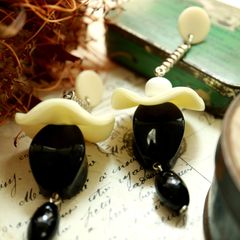 「ブラブラフリルシャポー」ピアス フランス