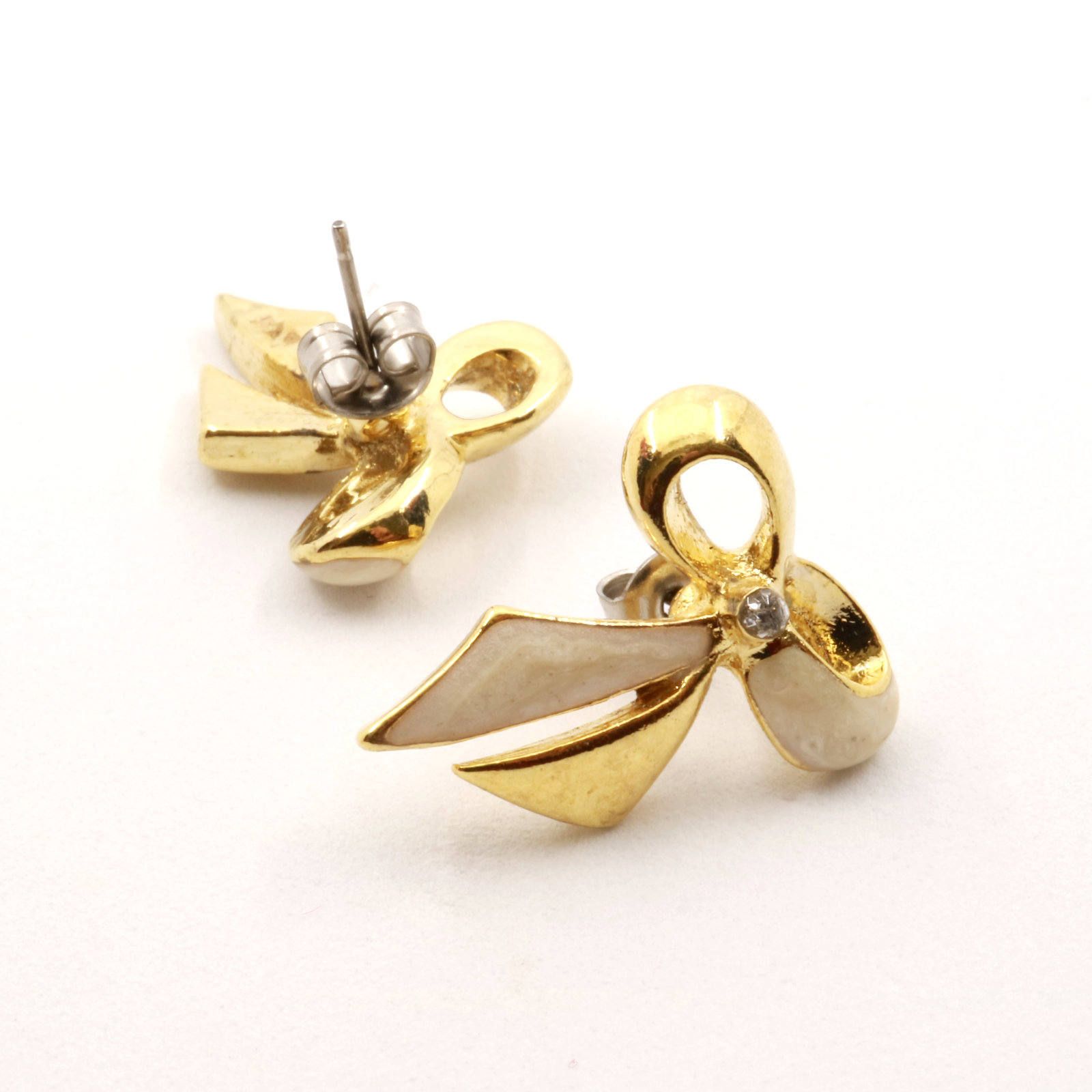 「メタルリボン」ピアス フランス