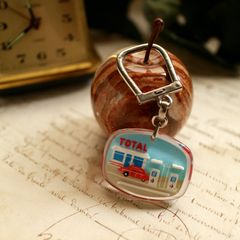 TOTAL トタル シトロエン ブルボンキーホルダー