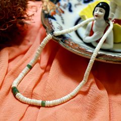 「ボーンビーズショート」ネックレス フランス