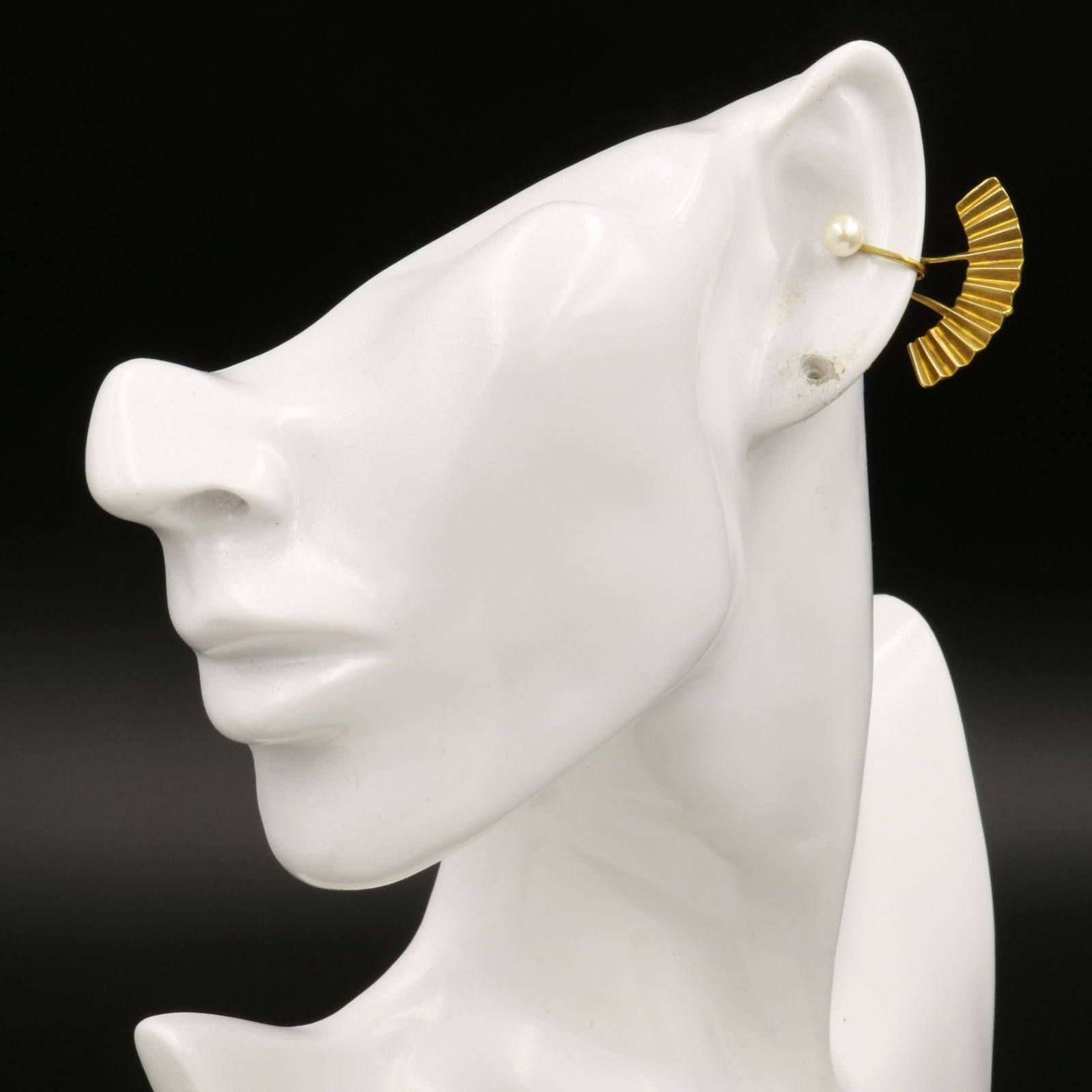 「Backclip series preats」イヤリング(片耳)