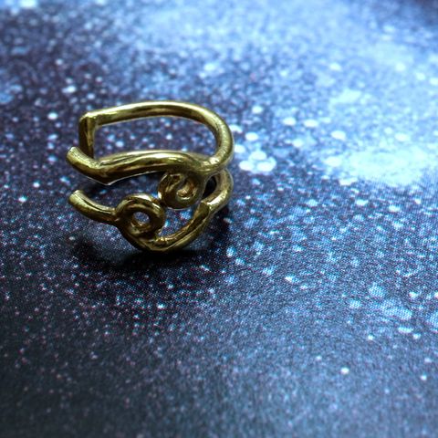 「horoscope earcuff Cancer」イヤーカフ かに座 ゴールド(片耳)