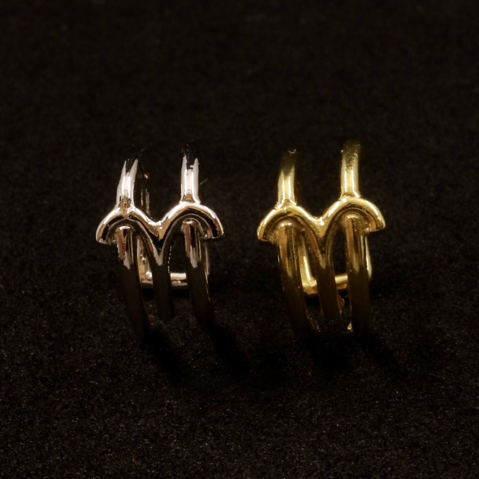 「horoscope earcuff Aries」イヤーカフ おひつじ座 ゴールド(片耳)