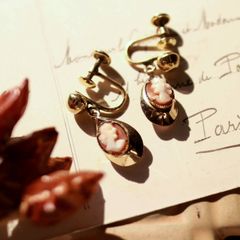 「60s シェルカメオ」イヤリング フランス 12KGF