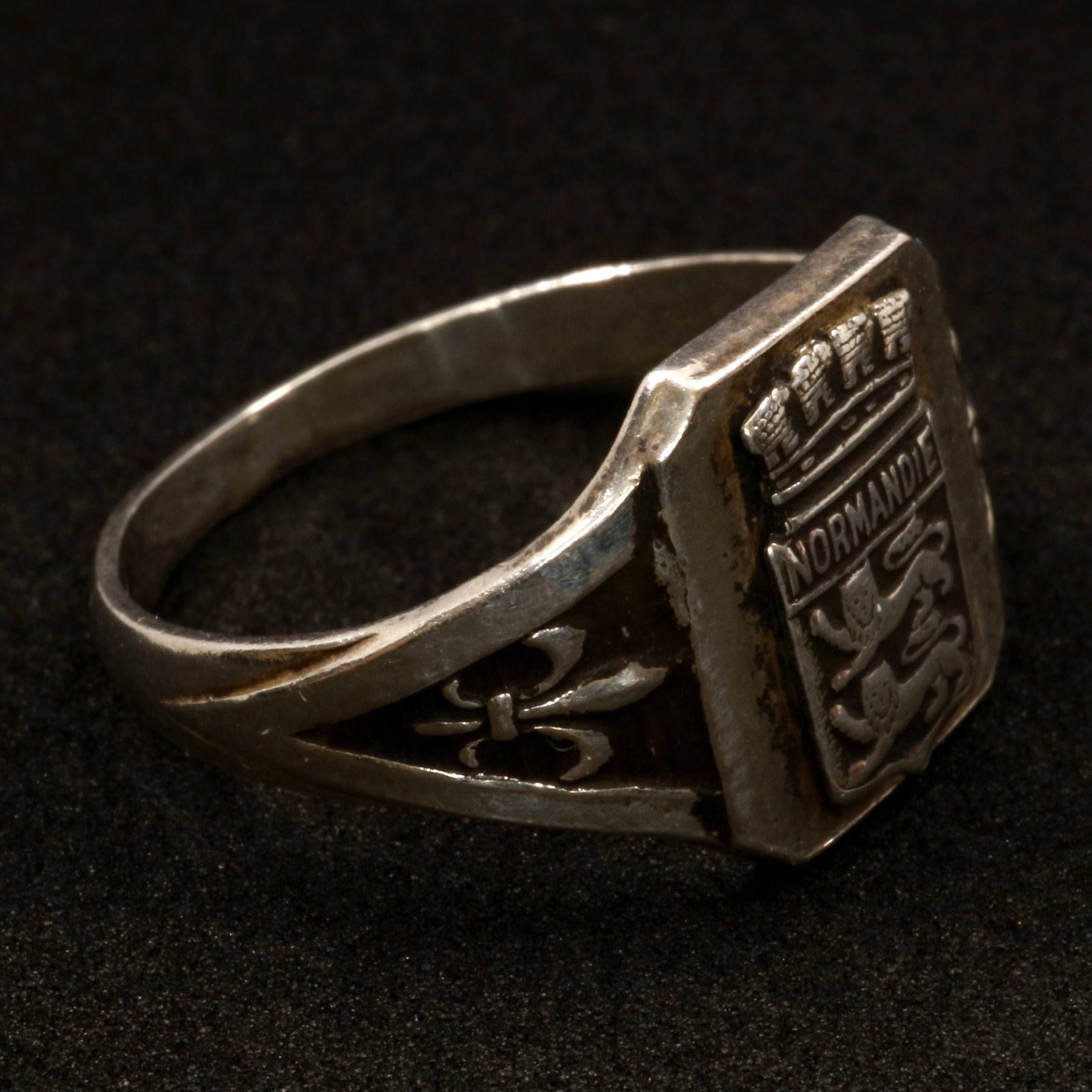 「1900sアンティークシルバーノルマンディー旗」リング フランス