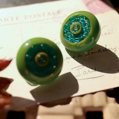 「50s ベークライト オリエンタルラウンド」イヤリング フランス