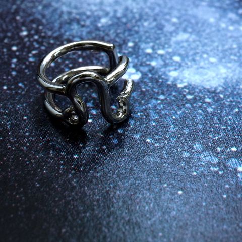 「horoscope earcuff Leo」イヤーカフ しし座 シルバー(片耳)