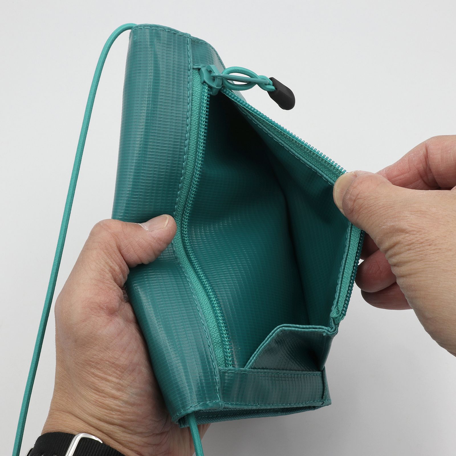 「FLY Long Wallet」ショルダーウォレットXL エメラルド