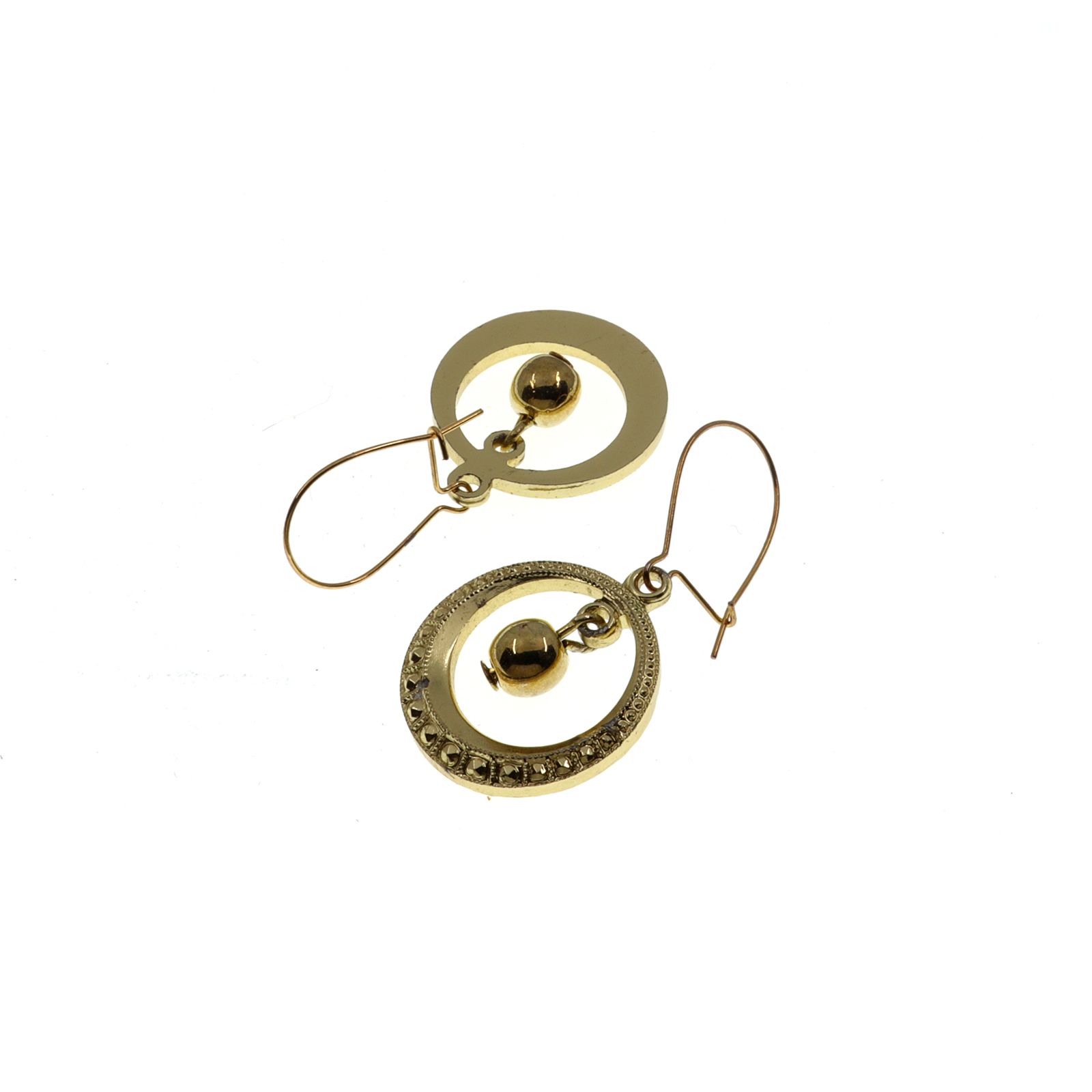 「フープ＆ラウンド」ピアス フランス
