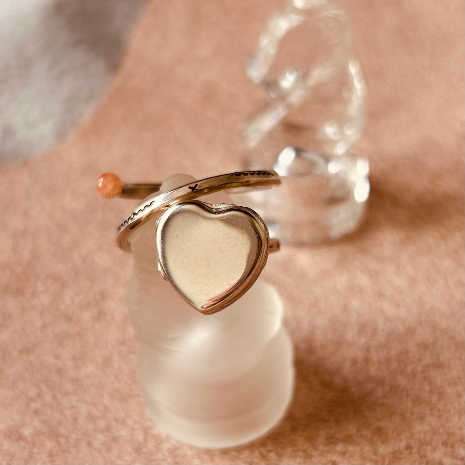 「HEART LOCKET SPIRAL RING」リング