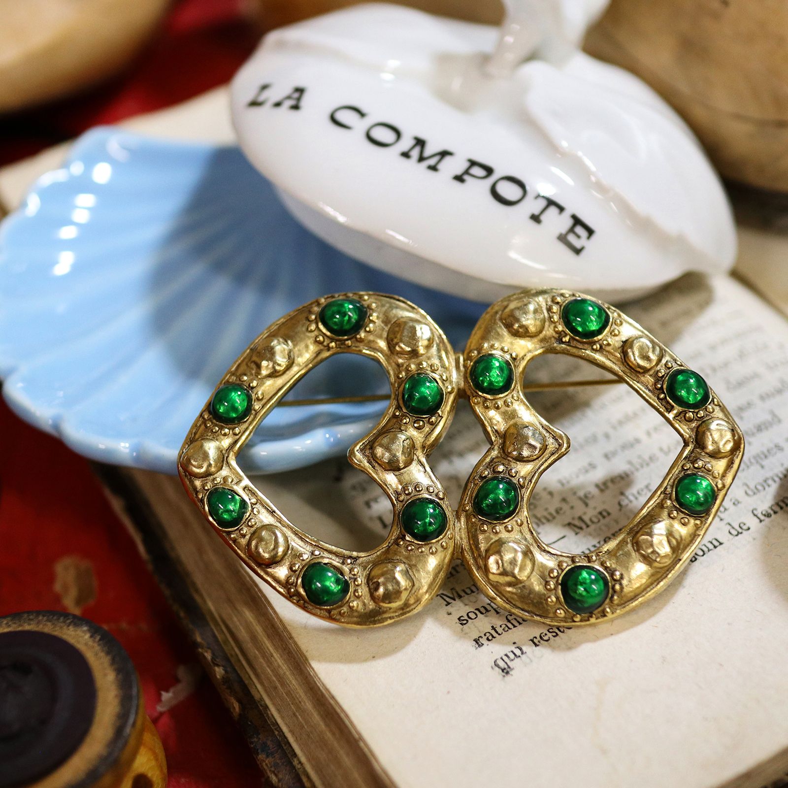 「ツインオープンハート」ブローチ ヨーロッパ