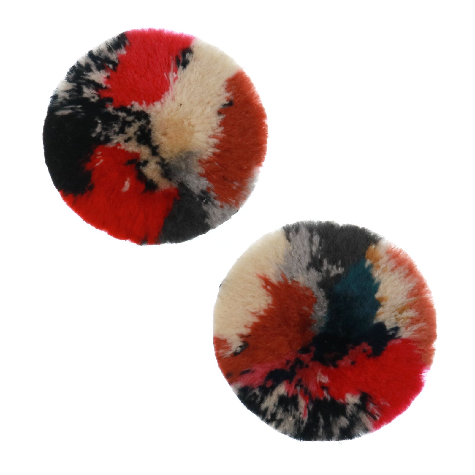 「TRIBO」ピアス