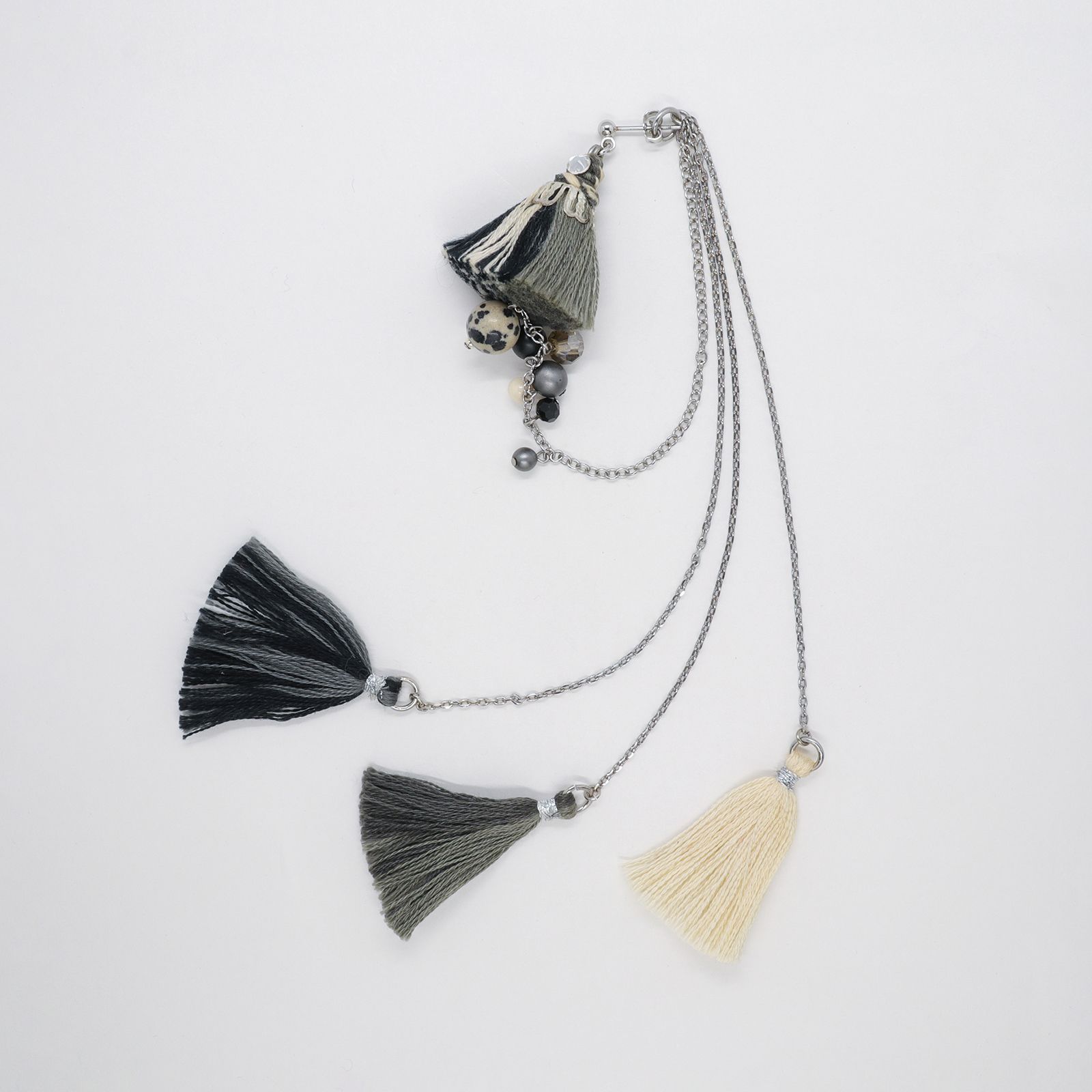 「Le conte de Pamellah ドレスL」ピアス