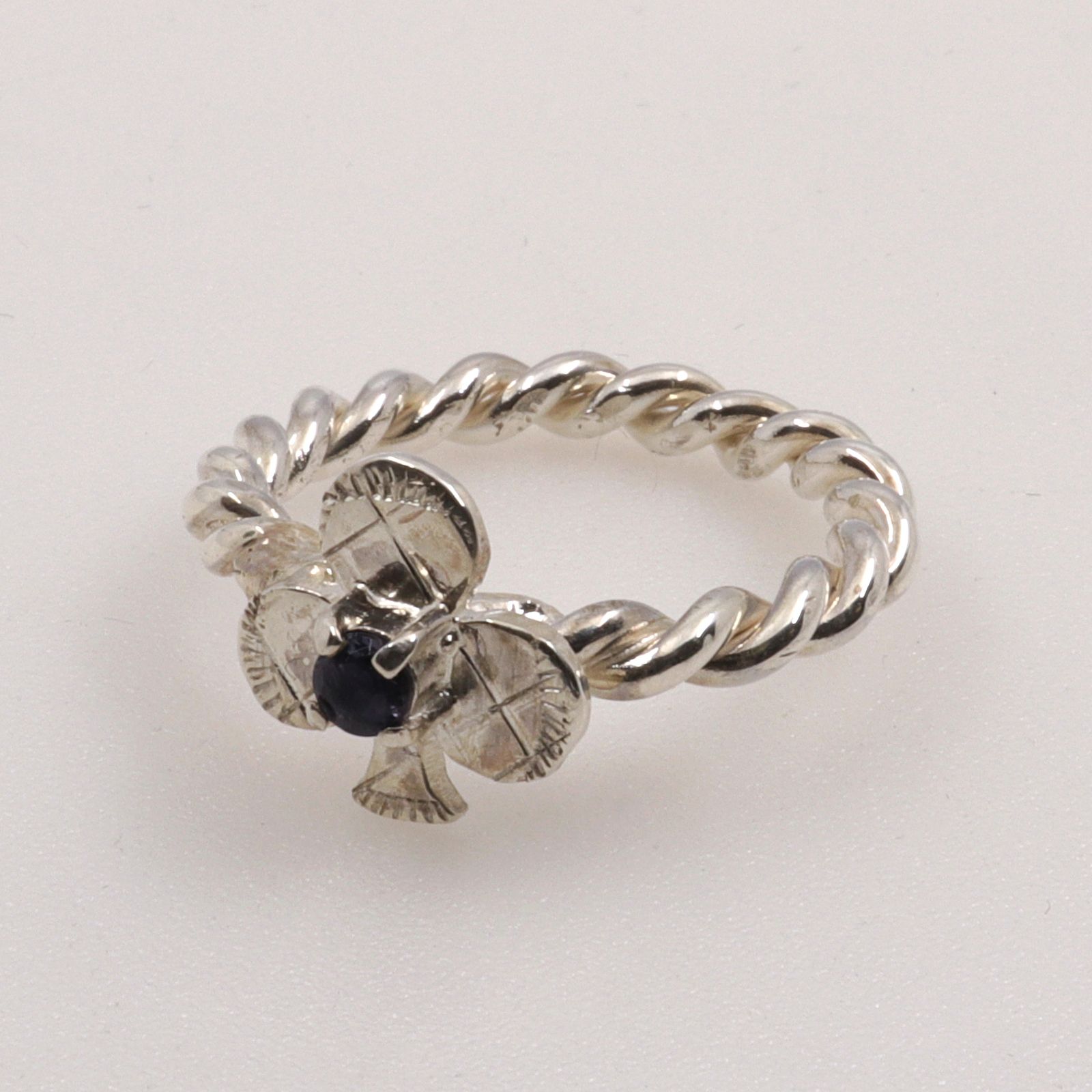 「CLOVER PETIT RING」リング