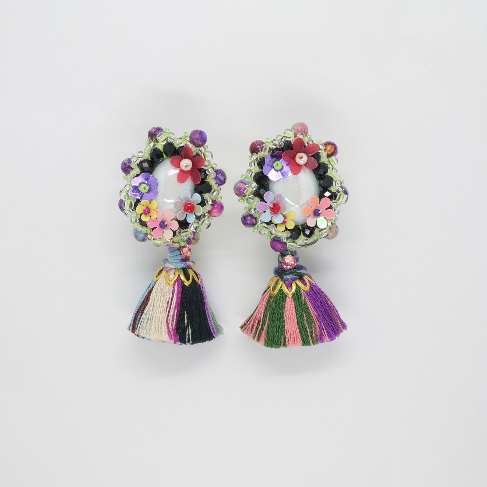 「Le conte de Pamellah Bijoux」ピアス