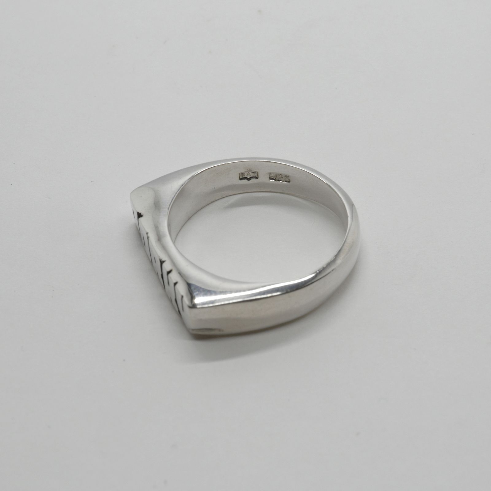 「PORKY Ring」リング