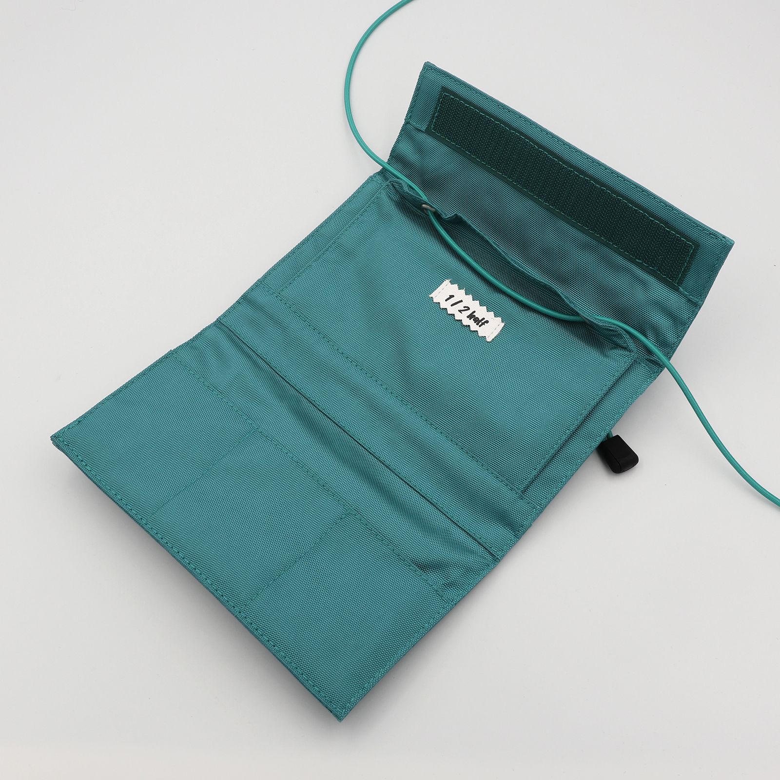 「FLY Long Wallet」ショルダーウォレットXL エメラルド