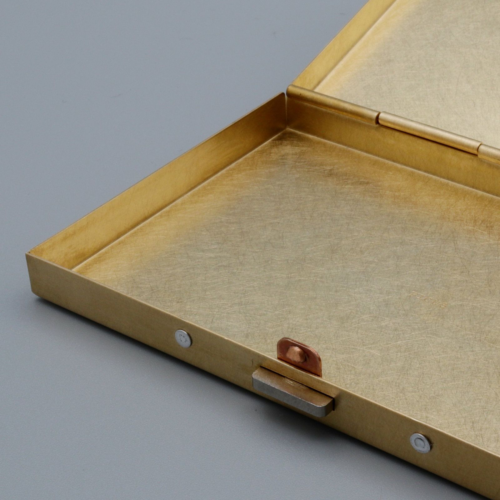 「BRASS BOX CARD CASE」カードケース