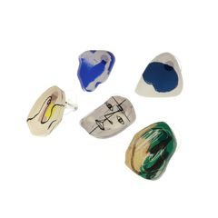 「MODAN_Face」ピアス