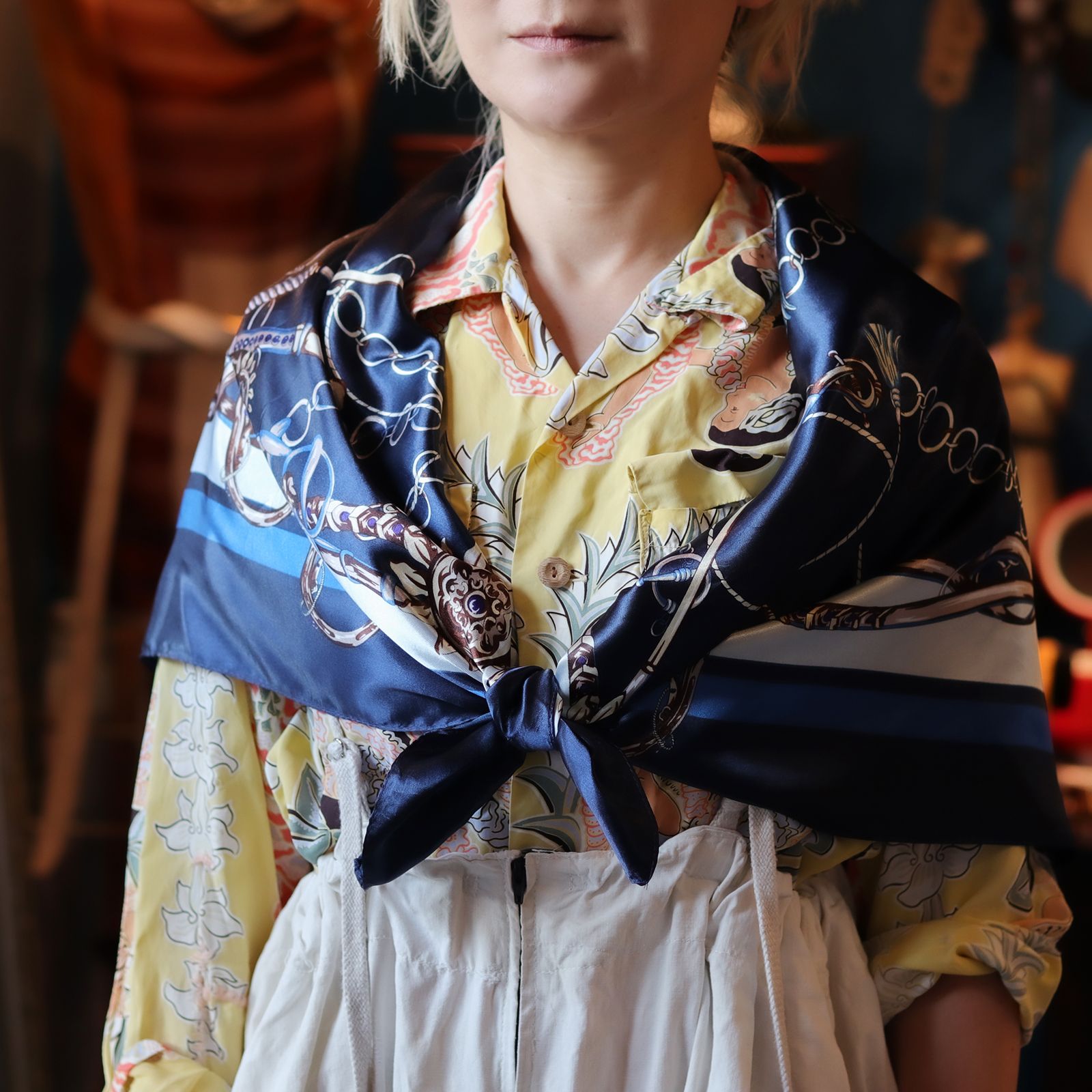 「ブライドルブロッサム」ヴィンテージスカーフ ヨーロッパ