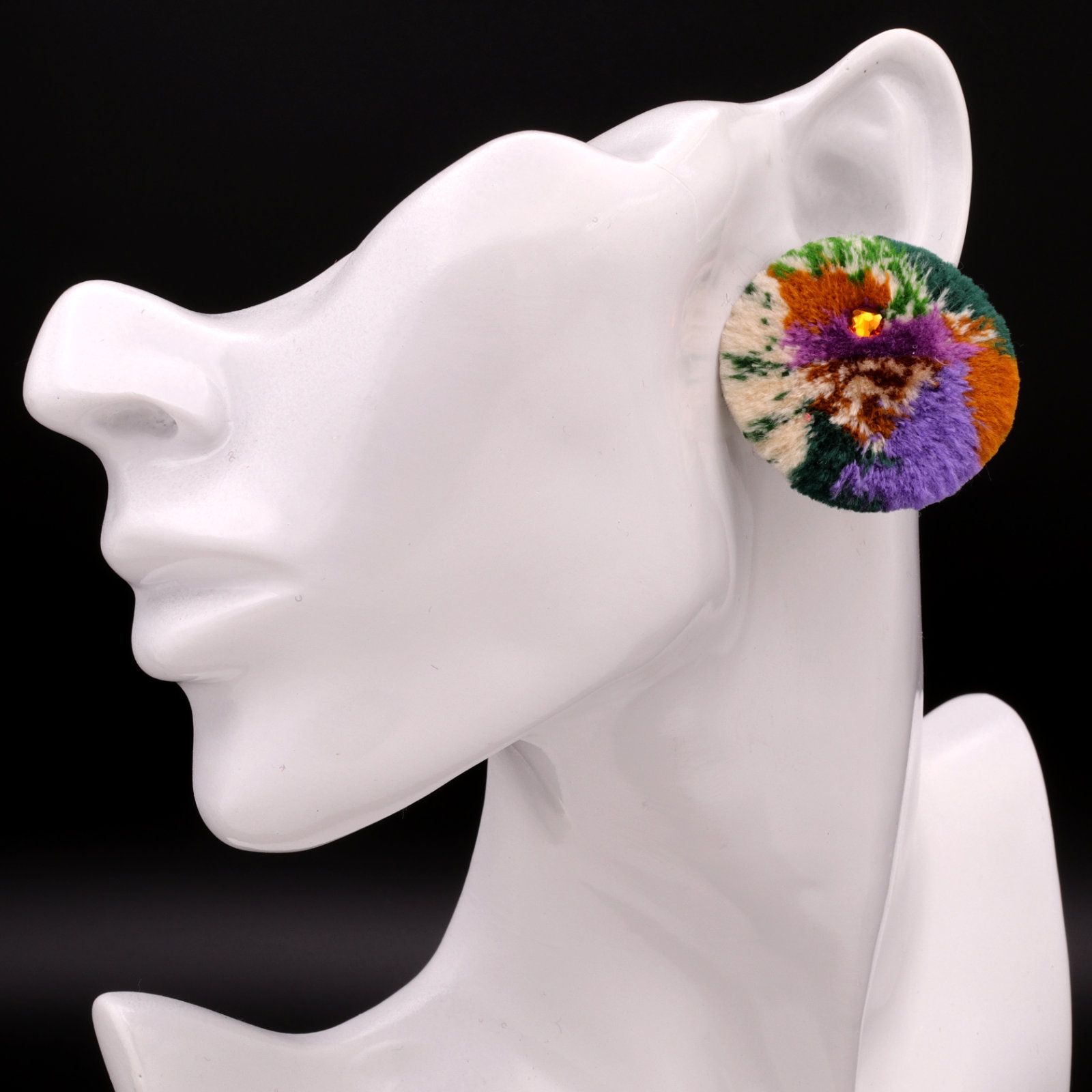 「TRIBO」ピアス