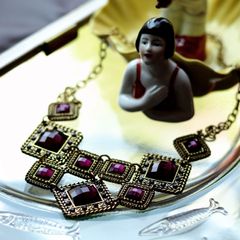 「90s パープルカットスクエア」ネックレス フランス
