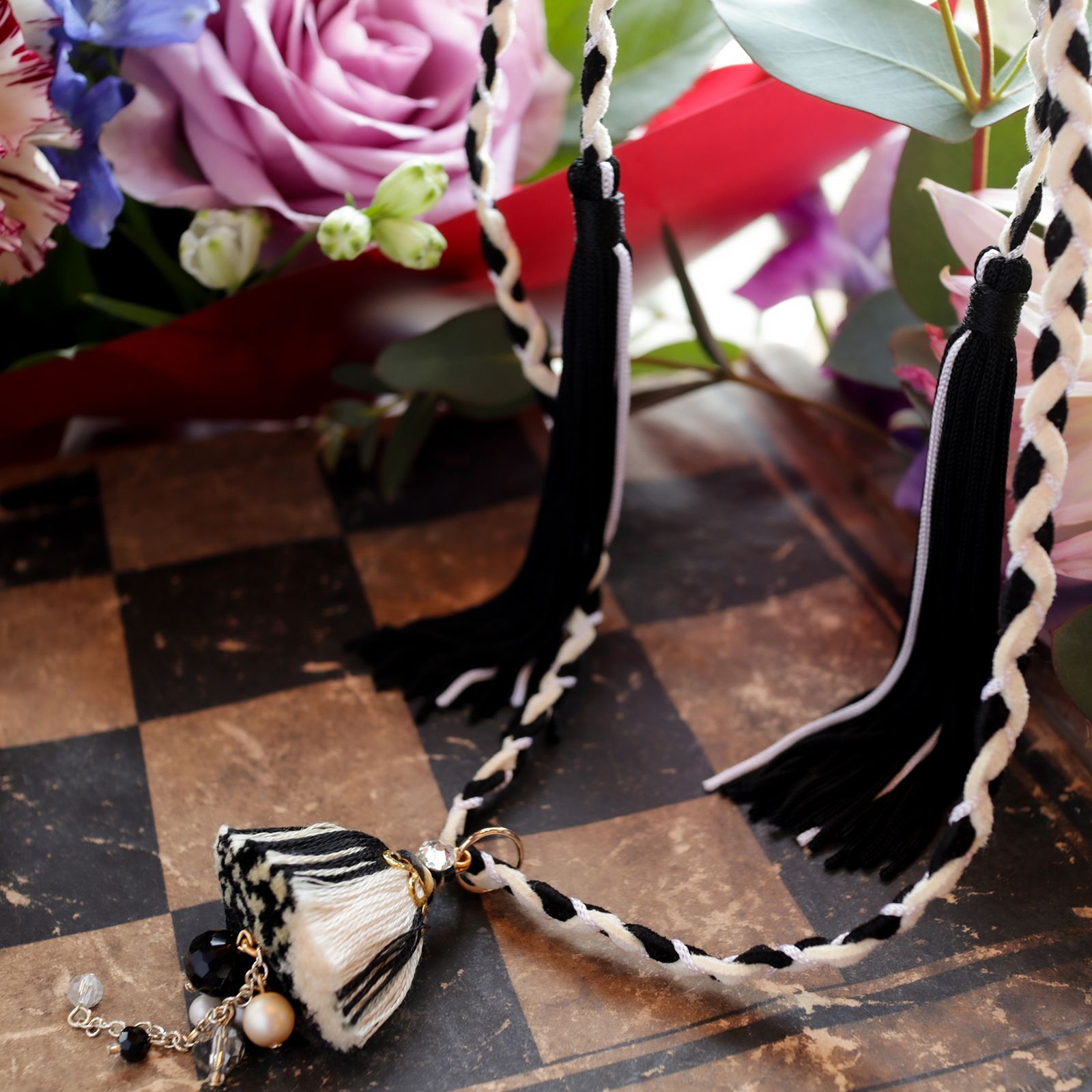 「Le conte de Pamellah」ラリエット ネックレス